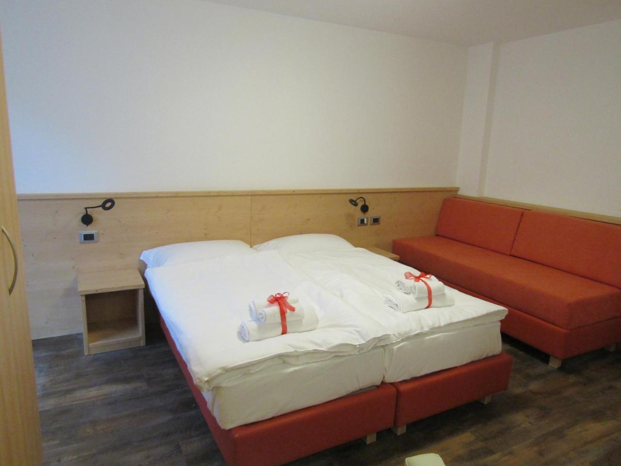Affittacamere B&B Lodge Ski Pampeago Tesero Exterior foto